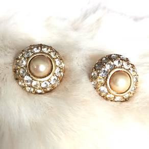Auth Vintage Christian Dior Pearl & Rhinestone