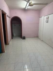 Flat For Rent in Taman Desaria
