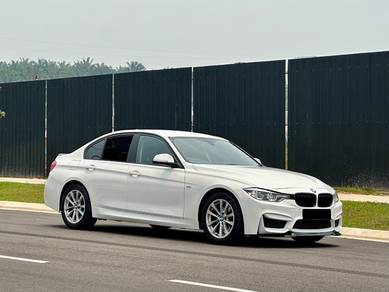 BMW 320i 20i SPORT LINE (CKD) in Johor Bahru, JHR