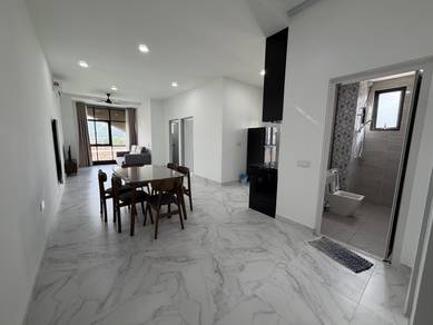Condominium For Rent in Palazzo