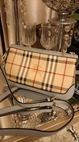 preloved Burberry 