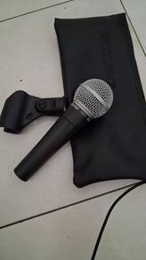 Shure SM58