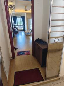 Condominium For Sale in Puncak Luyang Condominium