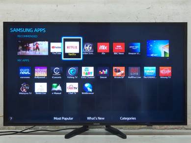 Samsung 40" Smart LED TV good condition 