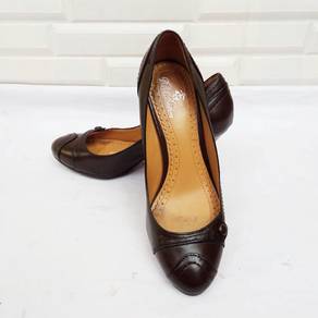 Brooks Brothers Pump Leather Upper Heels