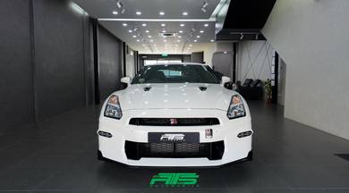 2023 Nissan GTR PREMIUM EDITION