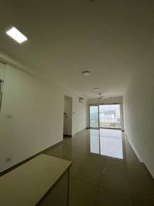 Condominium For Rent in Villa Crystal