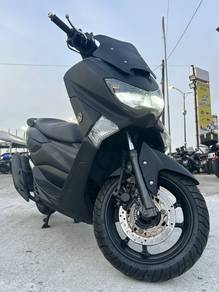 Yamaha NMAX