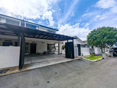 Semi-Detached House For Sale in Senawang,NSN