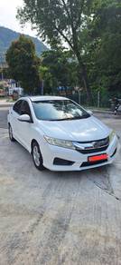 Honda City E in Batu Caves, SGR