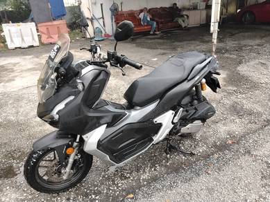 Honda ADV 150