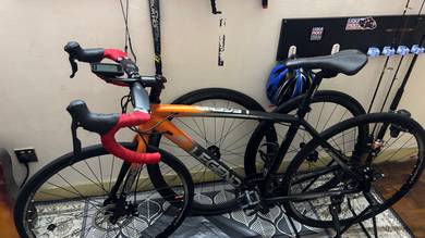 Legend Gen Y roadbike w carbon dropbar