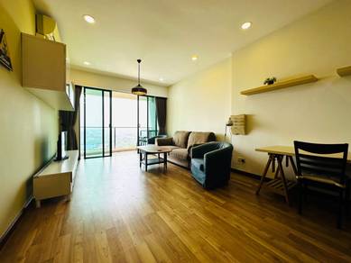 Condominium For Rent in The Peak Vista