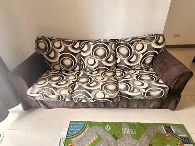 3+2+1 Fabric Sofa Set – Good Used Condition