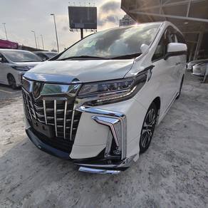 Toyota Alphard SC in Damansara Kim, SGR
