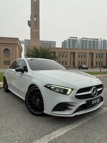 Mercedes Benz A250 250 AMG LINE in Bukit Jelutong, SGR