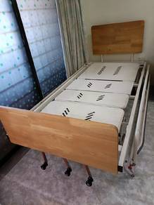 Patient Bed (Katil Pesakit/Biasa)