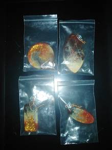 Earrings and Spectacles Chain 