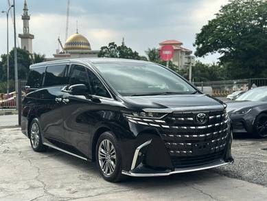 Toyota Alphard Z in Jalan Kuching, KUL