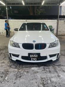 BMW 320i 20i (CBU) in Bangsar, KUL