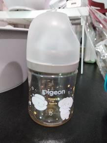 Pigeon SofTouch Wide Neck PPSU 160ml