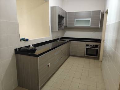 Condominium For Sale in Aman Heights