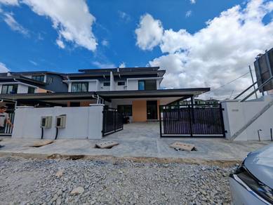 Semi-Detached House in Kuching,SWK