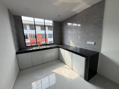 Flat For Sale in Taman Putri Kulai