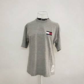 Tommy Hilfiger Grey T-Shirt