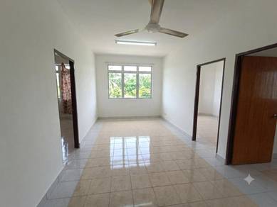 Apartment For Rent in Camelia Court @ Nilai Impian