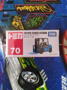 Tomica Toyota Geneo Hybrid