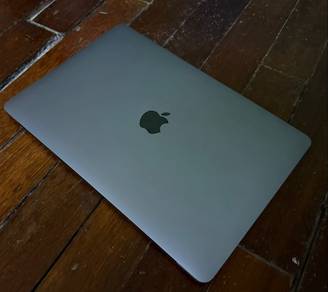 Apple Macbook Pro 13 Inch 2020