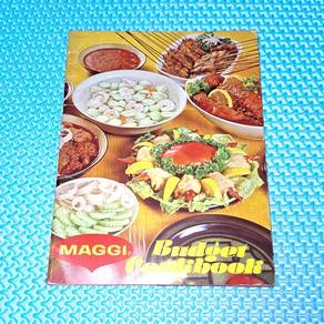Vintage Maggi Budget Cookbook Multilingual
