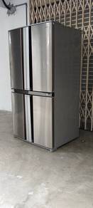 Sharp 4 Door Fridge Peti ais 556Ltr