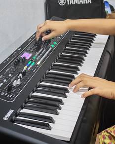 Yamaha CK61