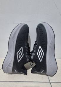 umro sport shoes original