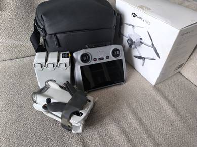 DJI Mini 4 Pro Plus Fly More Combo 