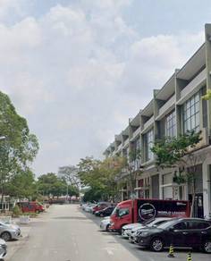 Warehouse / Factory For Sale in Petaling Jaya,SGR