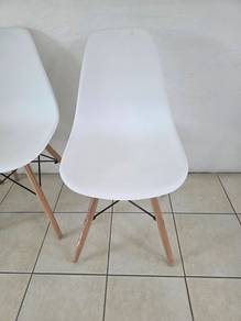 Modern Multi-purposes chair - EXCELLENT CONDITION