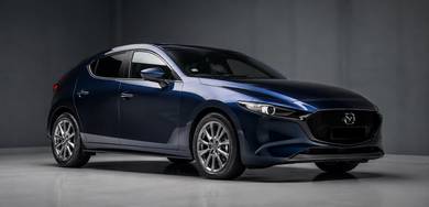 Mazda 3 LIFTBACK MID in Seri Kembangan, SGR