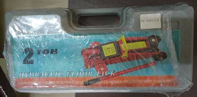 Hydraulic Floor Jack