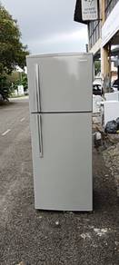 Hitachi fridge 2d refrigerator peti sejuk peti ais