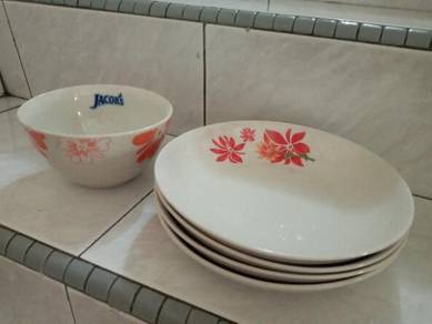 Jacob's Ceramic bowl & plates