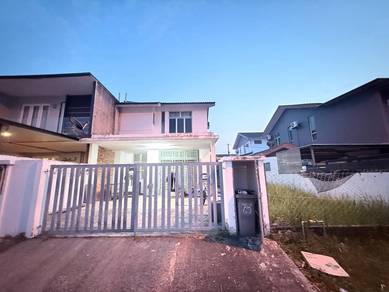 Semi-Detached House For Sale in Skudai,JHR
