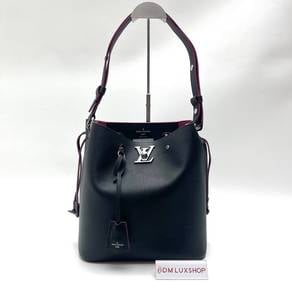 Preloved LV Lockme Bucket Bag Black SHW