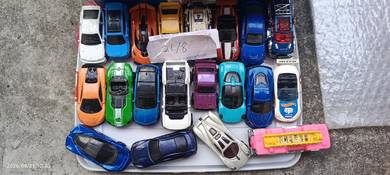 mix diecast 1:64 model