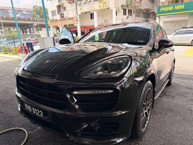 Porsche Cayenne Turbo TURBO in Kepong, KUL