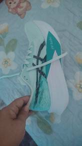 Kasut sukan Aasics