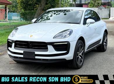 Porsche Macan  in Puchong, SGR