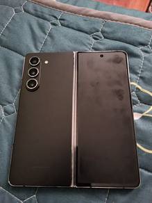 Samsung z fold 5